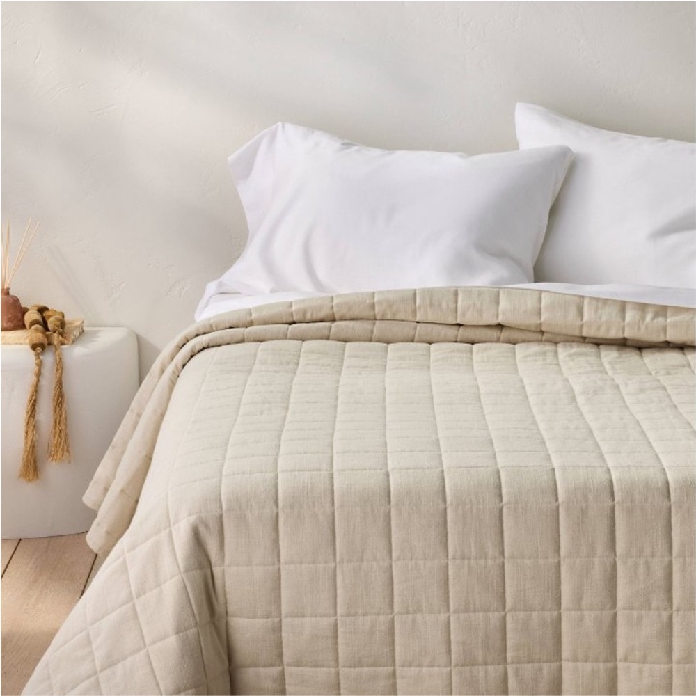 NWT Full/Queen Heavyweight Linen Blend Quilt Natural - Casaluna - Picture 3 of 5